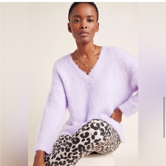 Anthropologie Simone Sweater size Medium lilac lavender fuzzy v neck - Picture 3 of 4